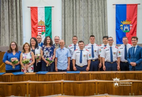 A kórháztűz megfékezéért mondtak köszönetet az ápolóknak és katasztrófavédőknek